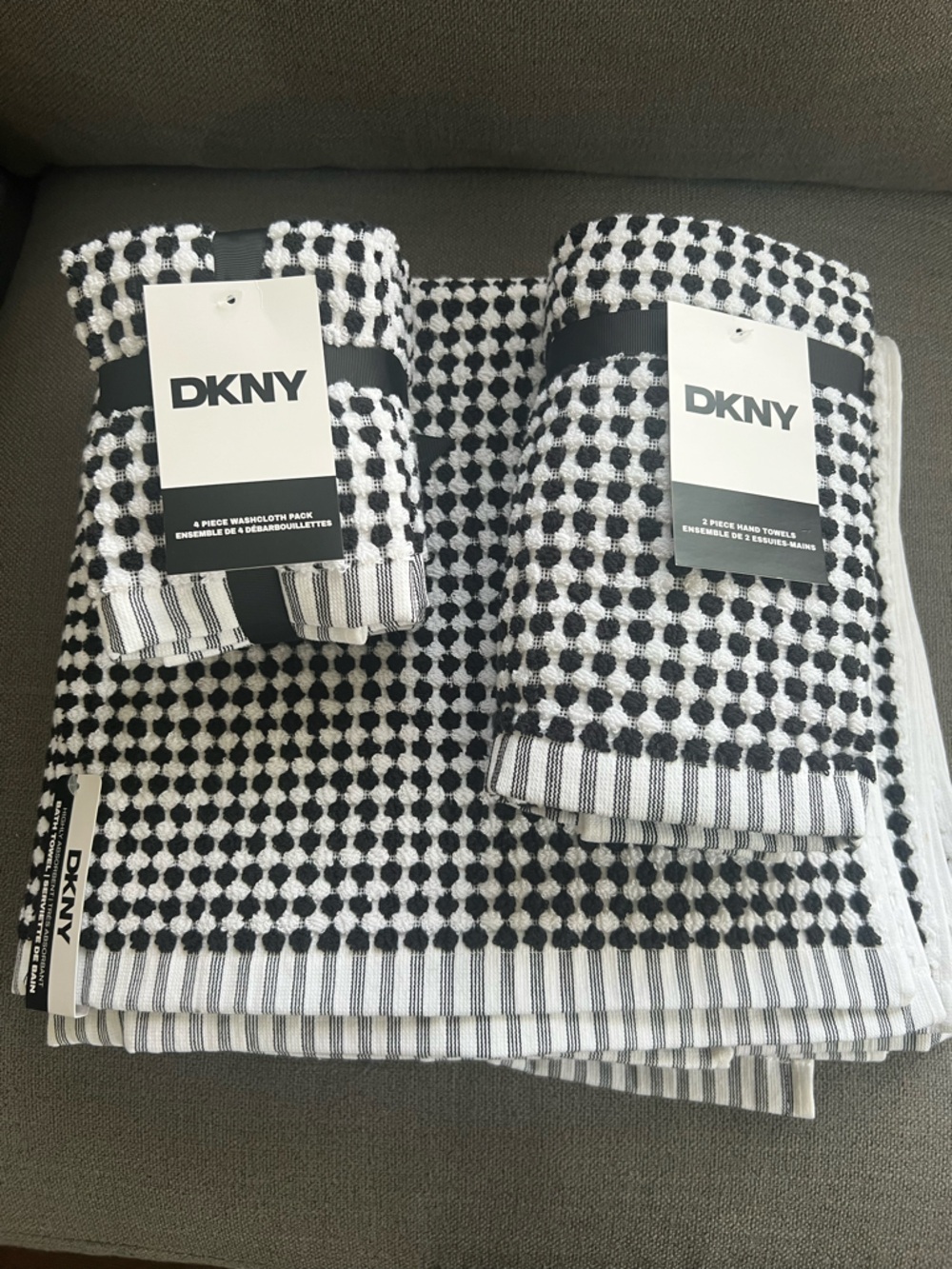 DKNY Gingham Check Black White  Bath Towel Set Towels 8pc